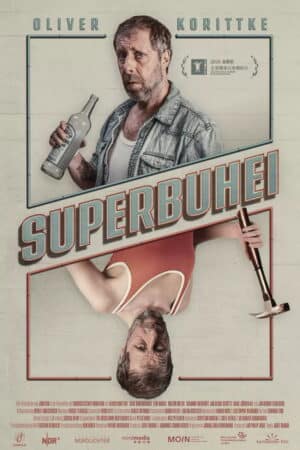 Poster zum Film Superbuhei: Josef Brandls Kinodebüt über einen Mann und seinen Zwilling